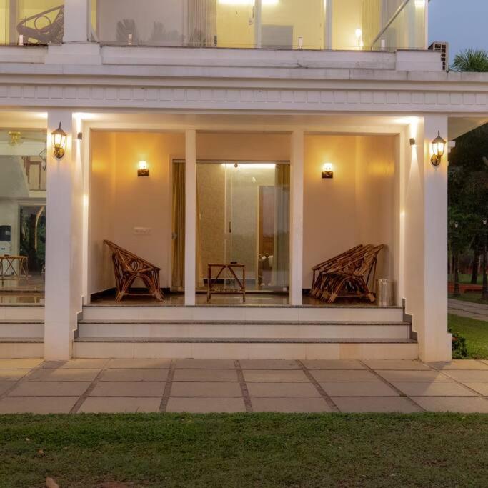 Riveria Portico - River Side 6 Bedroom Private Pool Bungalow North Paravur Extérieur photo